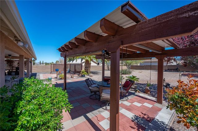 2836 Mountain Trail Road, Kingman, AZ 86401