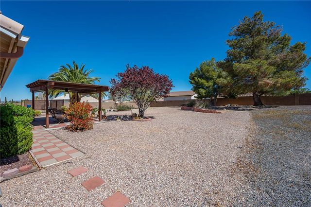2836 Mountain Trail Road, Kingman, AZ 86401