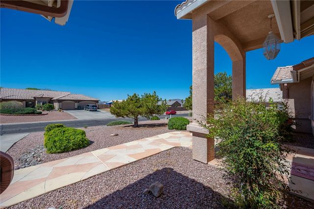 2836 Mountain Trail Road, Kingman, AZ 86401