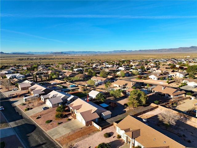 2836 Mountain Trail Road, Kingman, AZ 86401