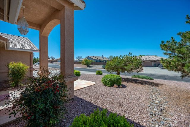 2836 Mountain Trail Road, Kingman, AZ 86401