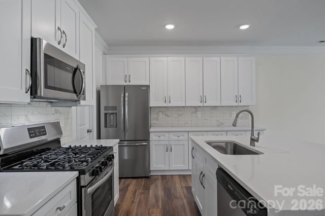 3950 Rothwood Lane, Harrisburg, NC 28075