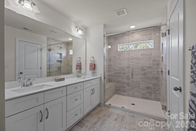 3950 Rothwood Lane, Harrisburg, NC 28075