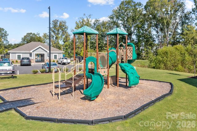 3950 Rothwood Lane, Harrisburg, NC 28075