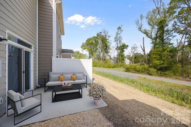 3950 Rothwood Lane, Harrisburg, NC 28075