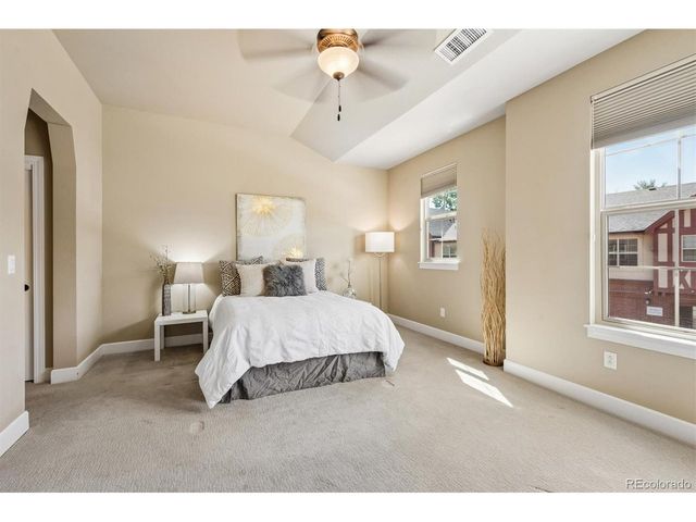 1379 Charles Dr D-D5, Longmont, CO 80503