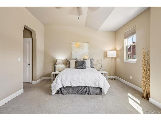 1379 Charles Dr D-D5, Longmont, CO 80503