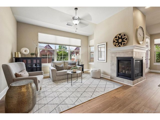 1379 Charles Dr D-D5, Longmont, CO 80503