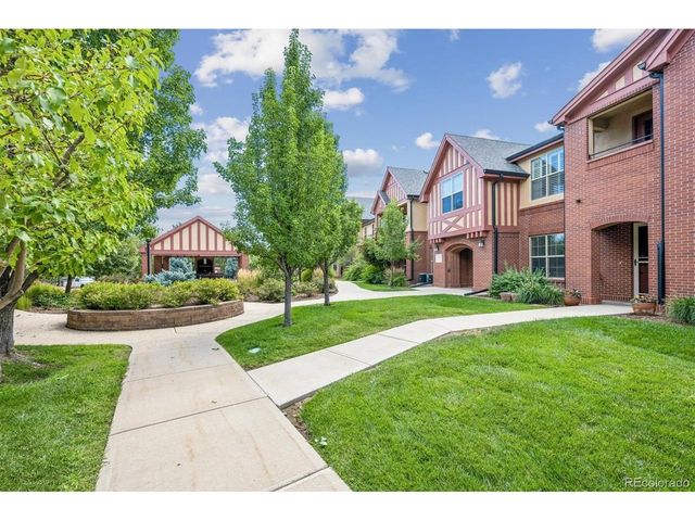 1379 Charles Dr D-D5, Longmont, CO 80503