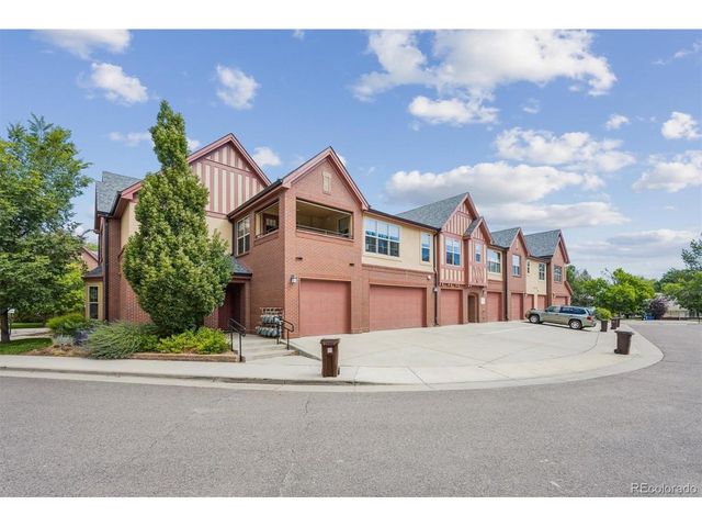1379 Charles Dr D-D5, Longmont, CO 80503