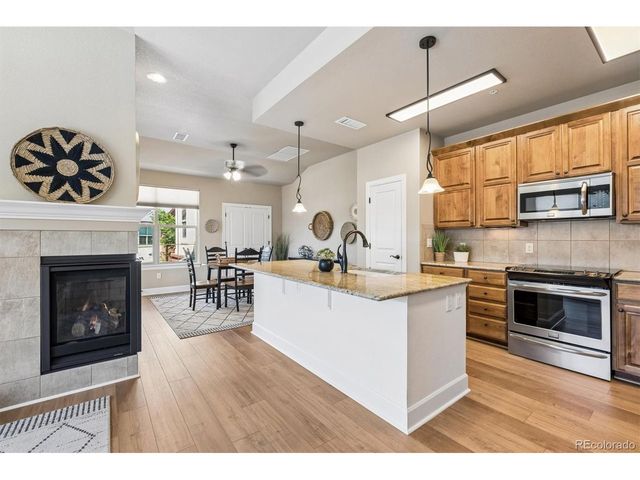 1379 Charles Dr D-D5, Longmont, CO 80503