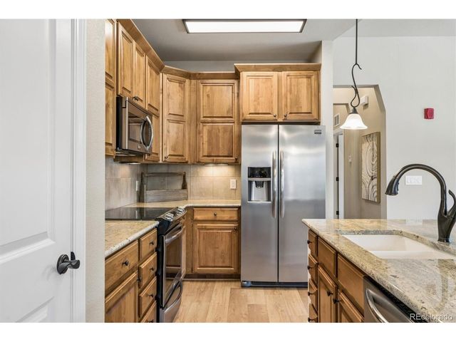1379 Charles Dr D-D5, Longmont, CO 80503