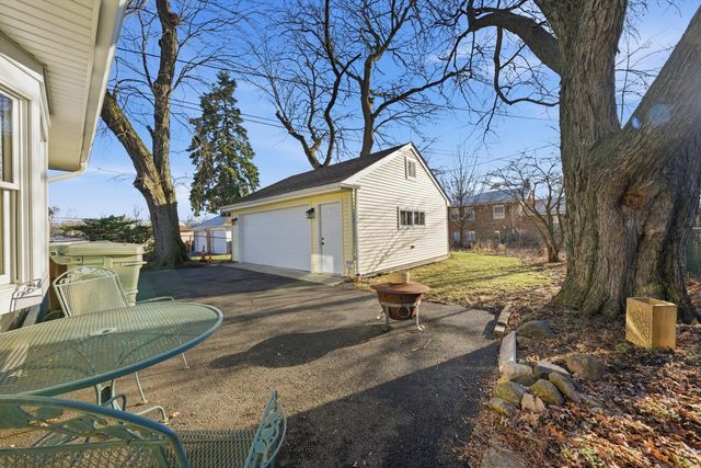 17531 Western Avenue, Homewood, IL 60430