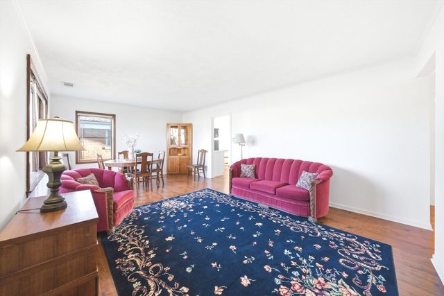 17531 Western Avenue, Homewood, IL 60430