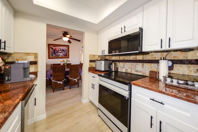 190 CASA LANE, Punta Gorda, FL 33950