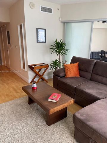 1750 N Bayshore Dr 2802, Miami, FL 33132