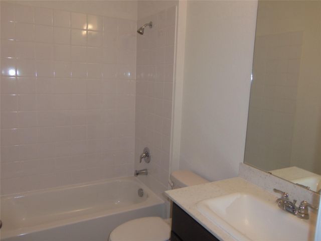 303 Cold Springs LOOP, Bastrop, TX 78602
