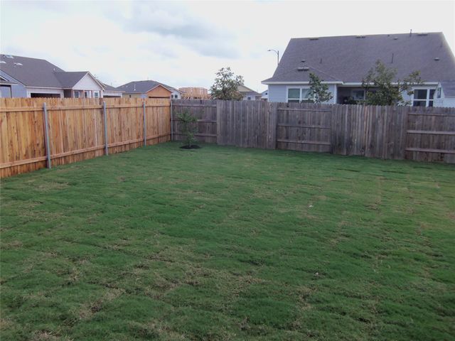 303 Cold Springs LOOP, Bastrop, TX 78602