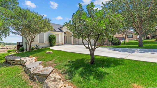 280 LONG CREEK BLVD, New Braunfels, TX 78130