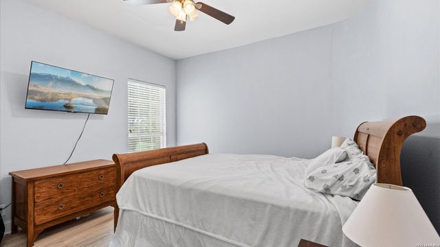 280 LONG CREEK BLVD, New Braunfels, TX 78130