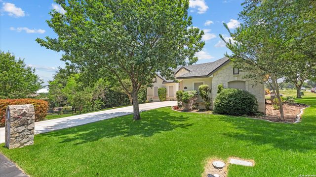 280 LONG CREEK BLVD, New Braunfels, TX 78130