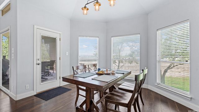 280 LONG CREEK BLVD, New Braunfels, TX 78130