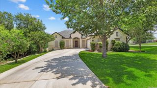 280 LONG CREEK BLVD, New Braunfels, TX 78130