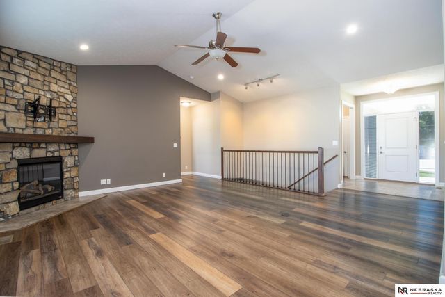 9250 Eagleton Lane, Lincoln, NE 68505
