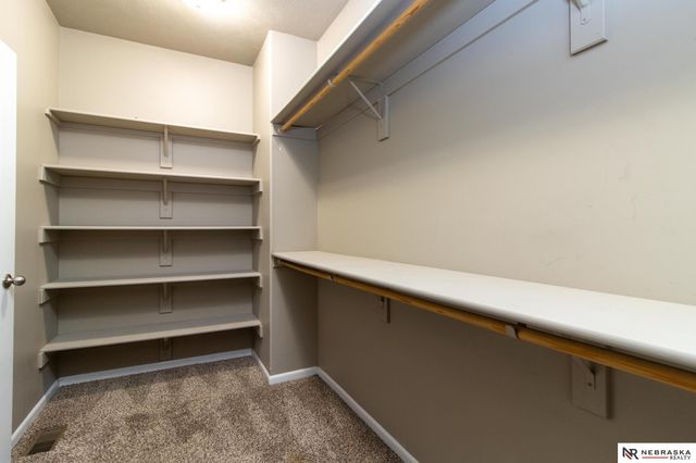 9250 Eagleton Lane, Lincoln, NE 68505