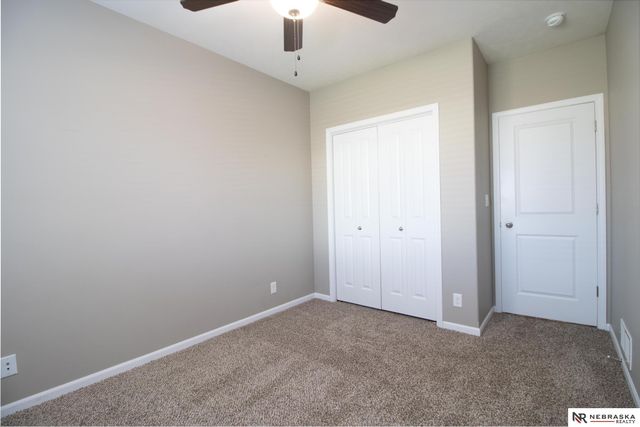 9250 Eagleton Lane, Lincoln, NE 68505