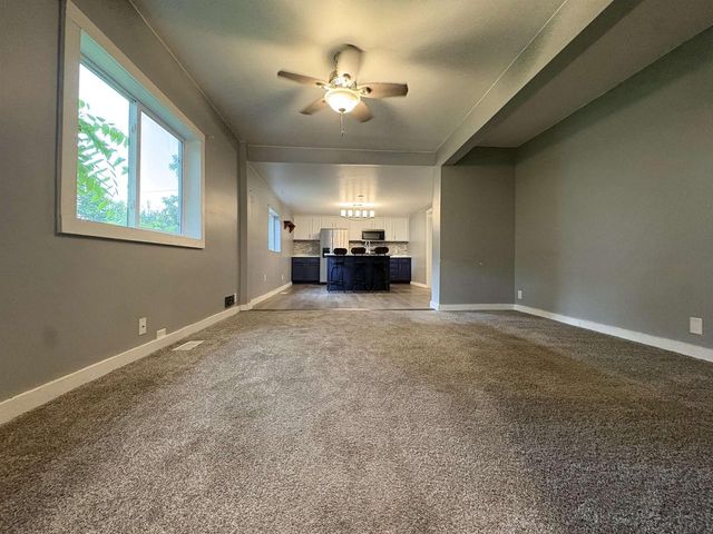 306 2ND STREET, Oconto, WI 54153