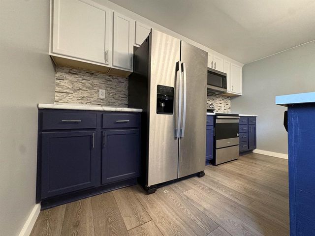 306 2ND STREET, Oconto, WI 54153