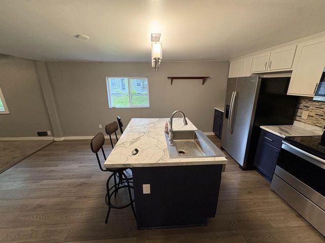 306 2ND STREET, Oconto, WI 54153