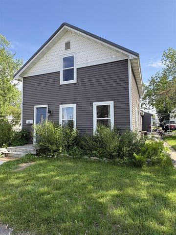 306 2ND STREET, Oconto, WI 54153