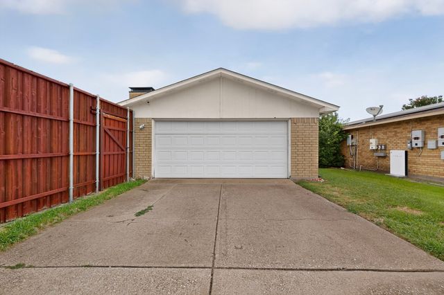 4548 Newcombe Drive, Plano, TX 75093