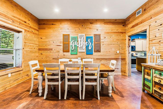 807 Whitehead Drive, Diboll, TX 75941