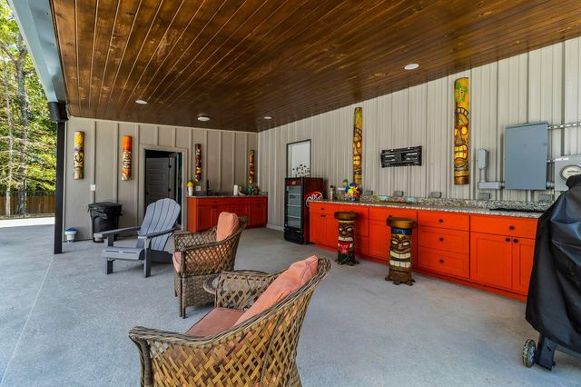 807 Whitehead Drive, Diboll, TX 75941