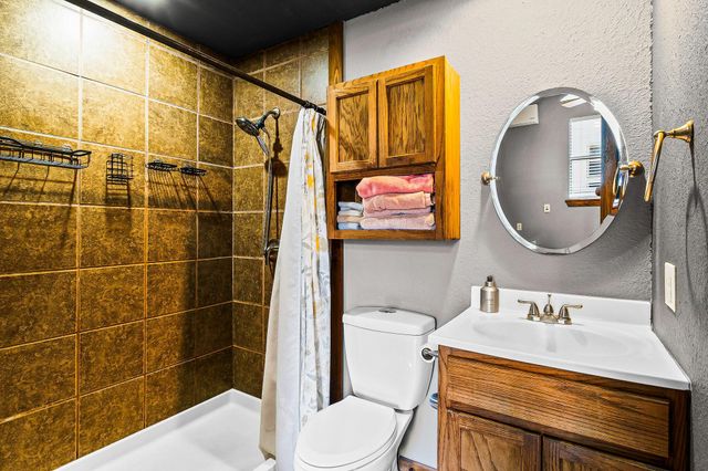 807 Whitehead Drive, Diboll, TX 75941