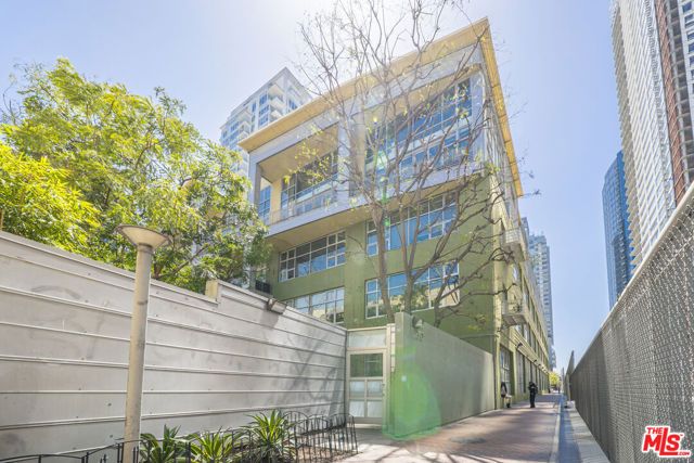 1130 S Flower Street 215, Los Angeles, CA 90015