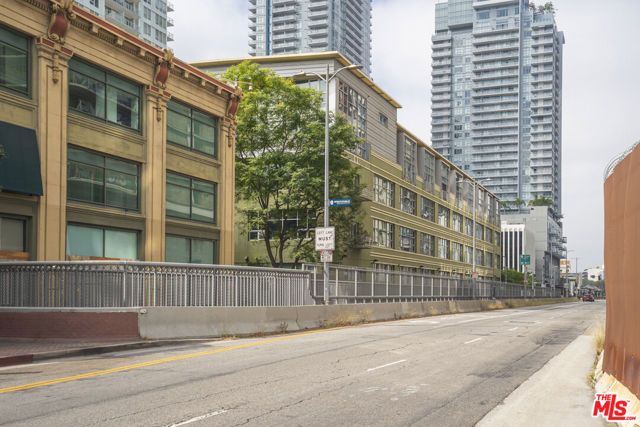 1130 S Flower Street 215, Los Angeles, CA 90015