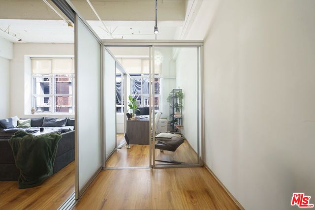 1130 S Flower Street 215, Los Angeles, CA 90015
