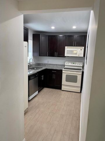 244 Lake Dora Drive, West Palm Beach, FL 33411