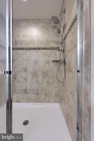 310 ANDREW DR, York, PA 17404