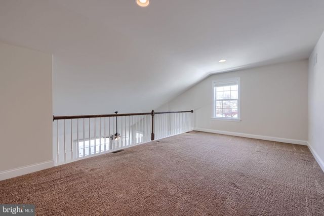 310 ANDREW DR, York, PA 17404