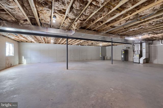 310 ANDREW DR, York, PA 17404