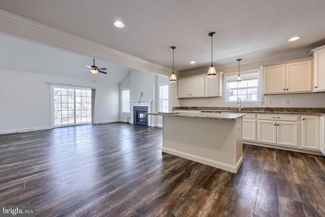 310 ANDREW DR, York, PA 17404