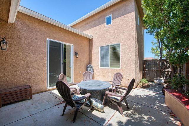 4122 Heritage Avenue, Clovis, CA 93619