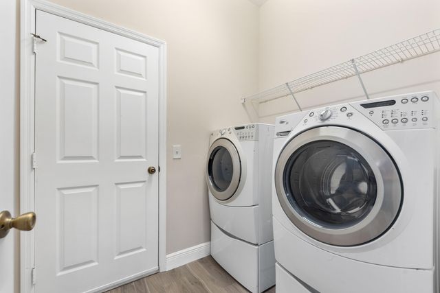 501 NW Pine Sap Place, Jensen Beach, FL 34957