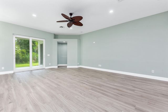 501 NW Pine Sap Place, Jensen Beach, FL 34957