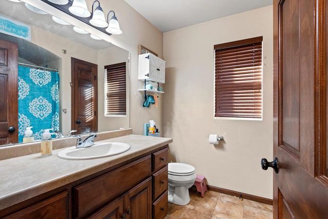 4824 ISABELLA CIRCLE, Hobart, WI 54155